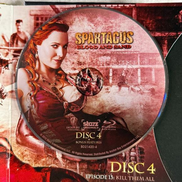Spartacus: Blood and Sand – The Complete First Season (Blu-ray, 4-Disc Set) - Picture 12 of 12